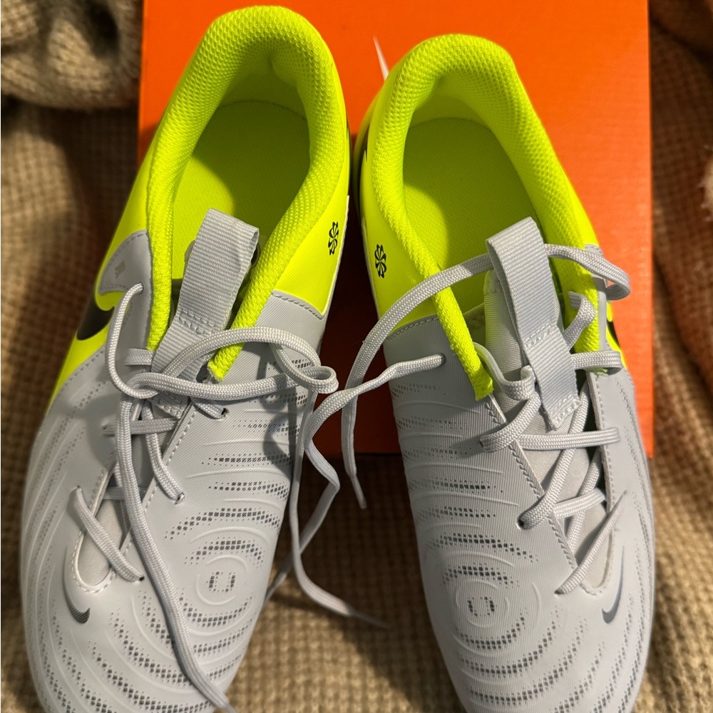 Nike Phantom GX II Academy FG/MG Cleats - Metallic Silver and Black